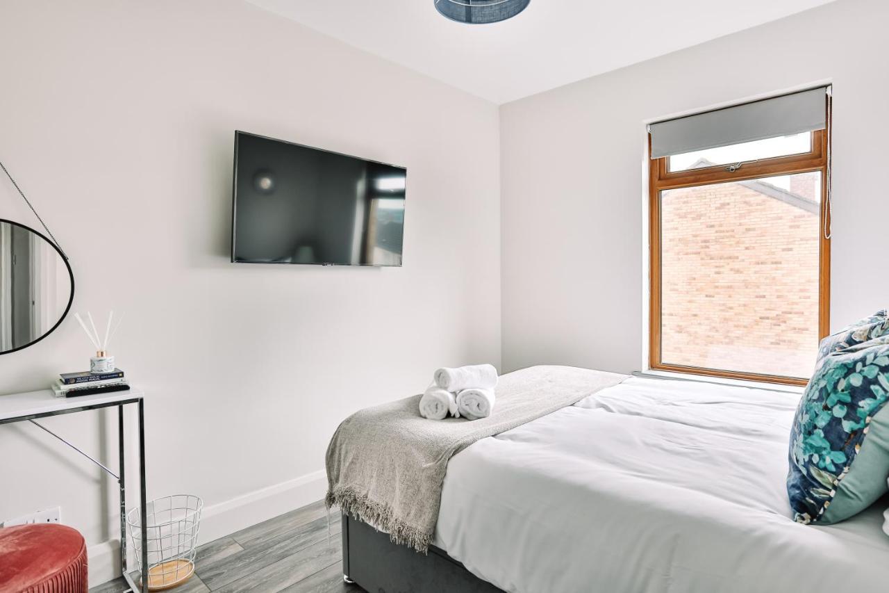 Family Town House Villa Белфаст Екстериор снимка