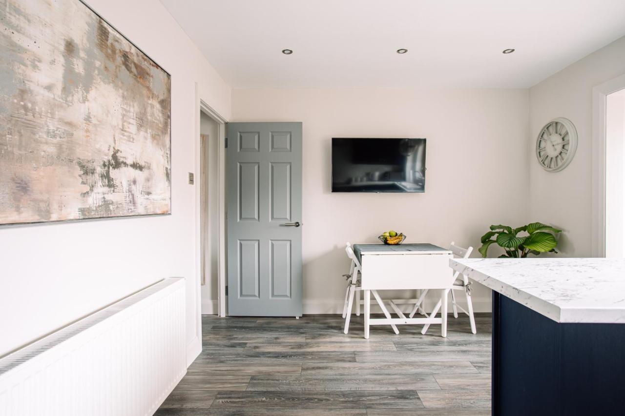 Family Town House Villa Белфаст Екстериор снимка