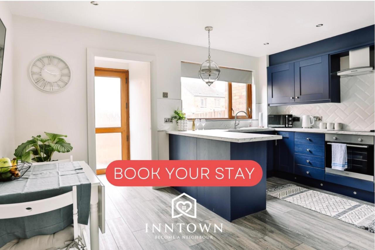 Family Town House Villa Белфаст Екстериор снимка